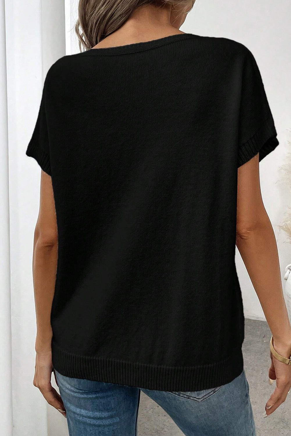 White Bow Pattern Knit Short Sleeve Sweater